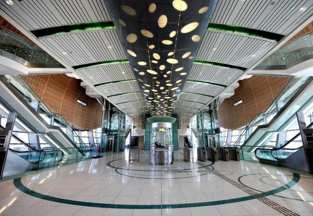 Дубаи метро