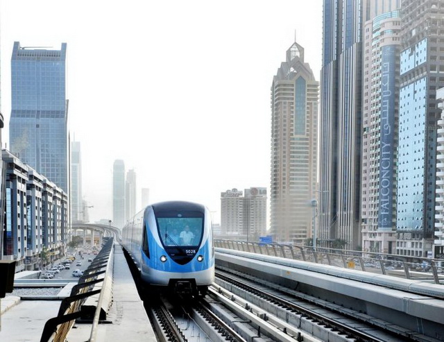 Дубаи метро